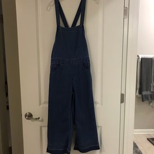 Universal Thread goods (target) cropped overalls